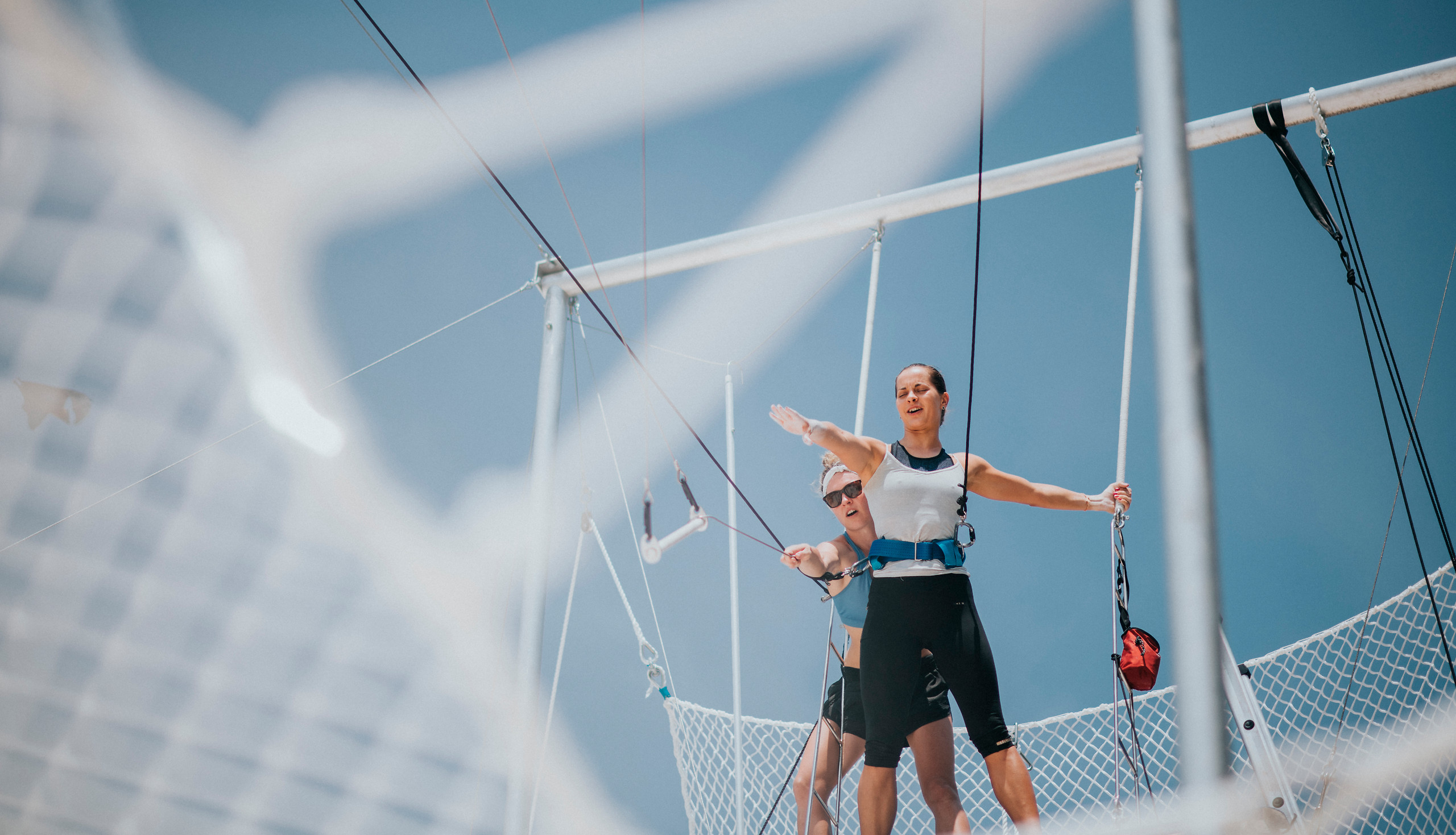 Flying trapeze group lessons