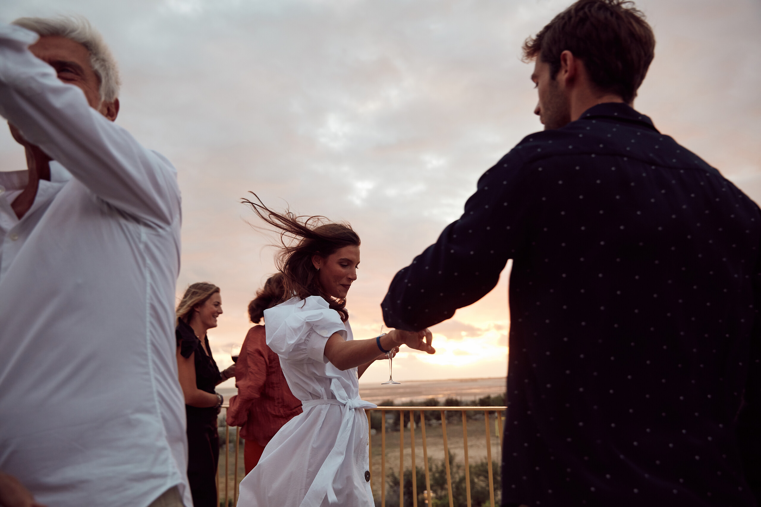 Merengué dance class