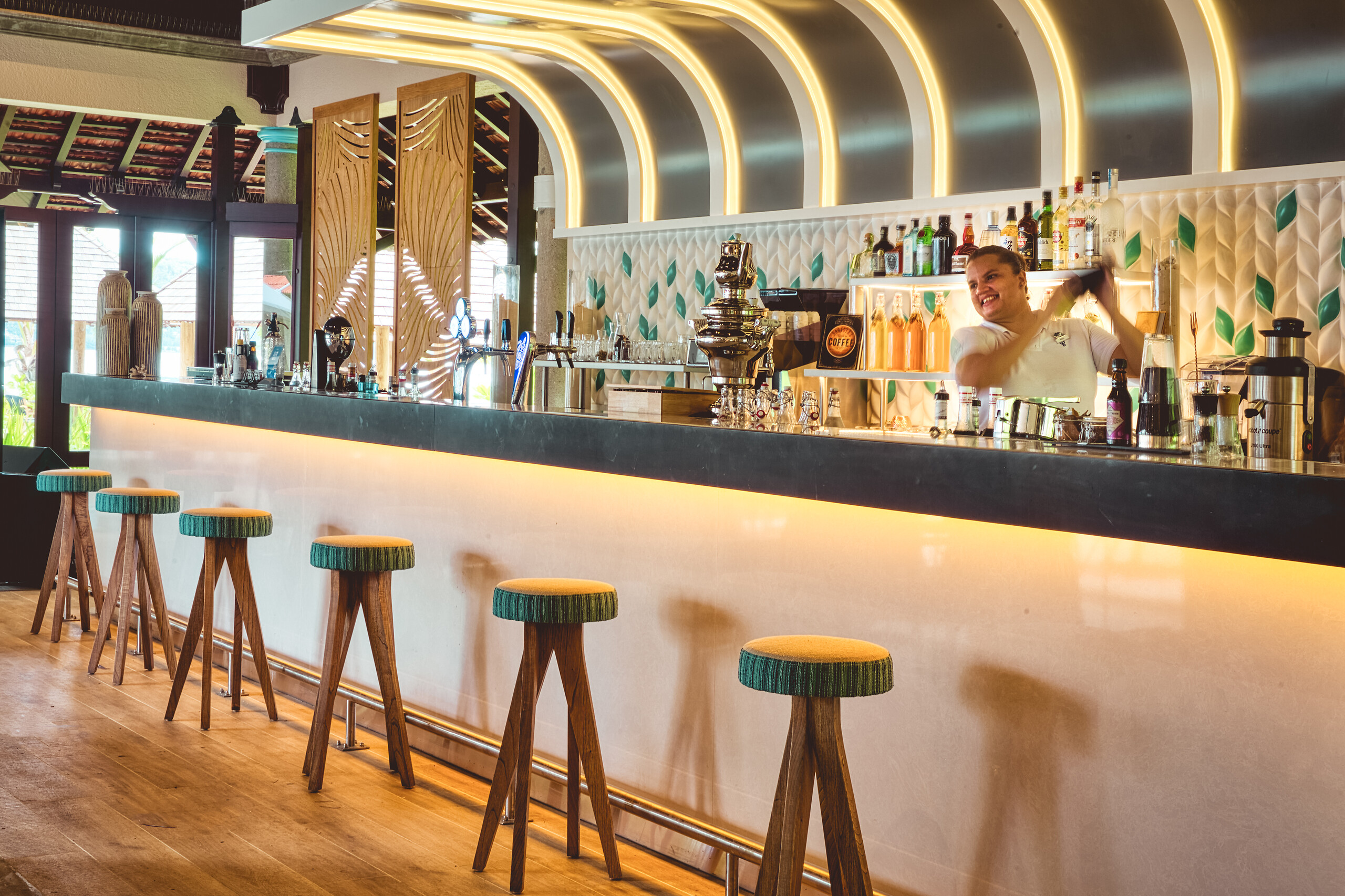 Reef Beach Lounge Bar