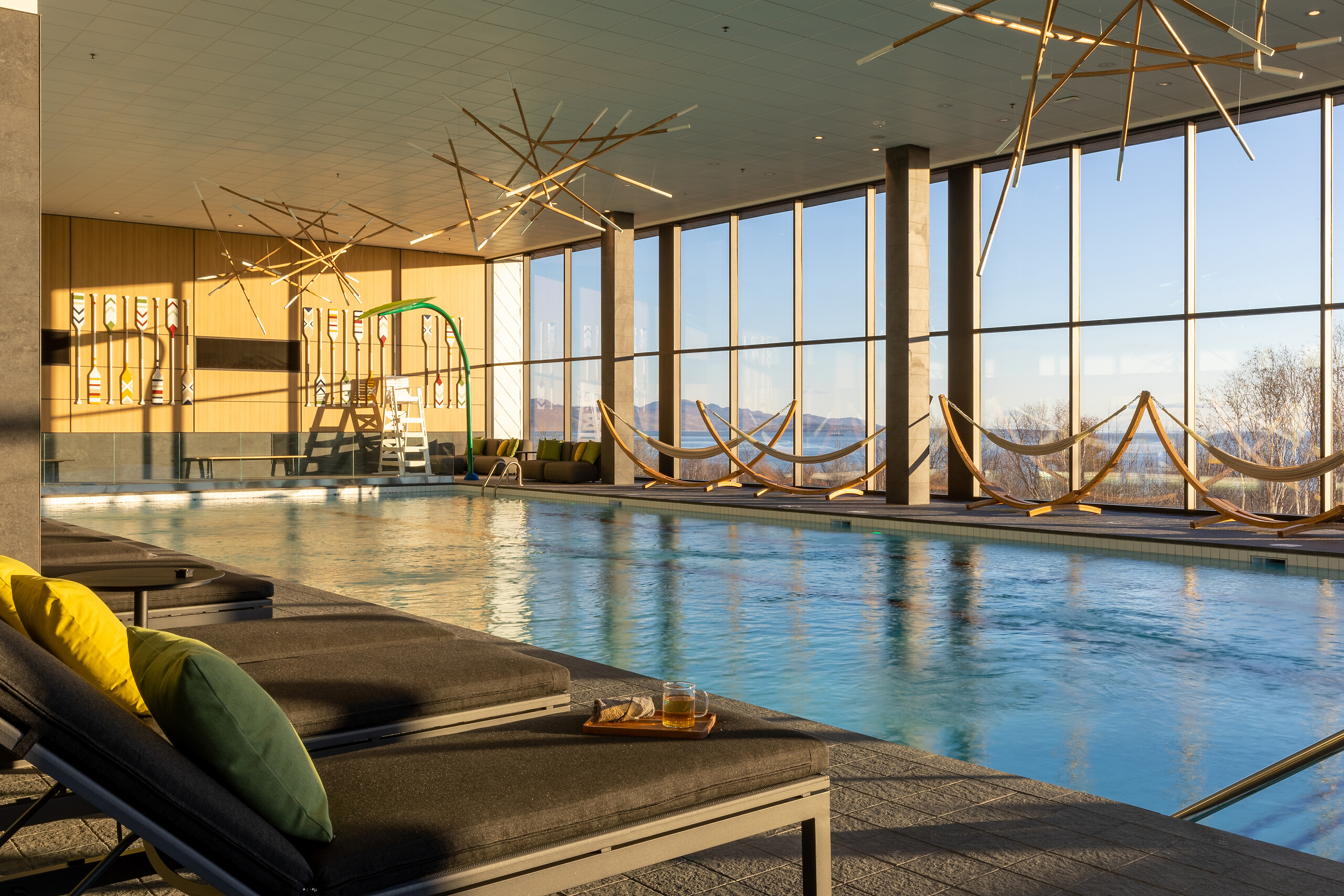 Piscine intérieure