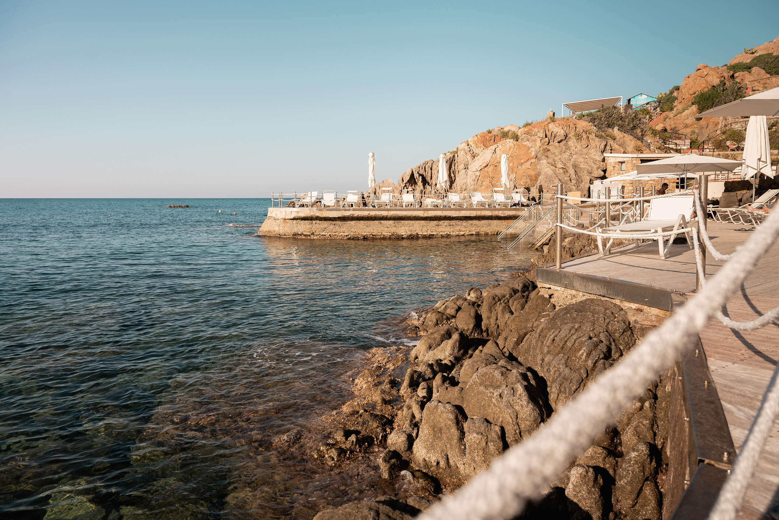 Riva beach bar