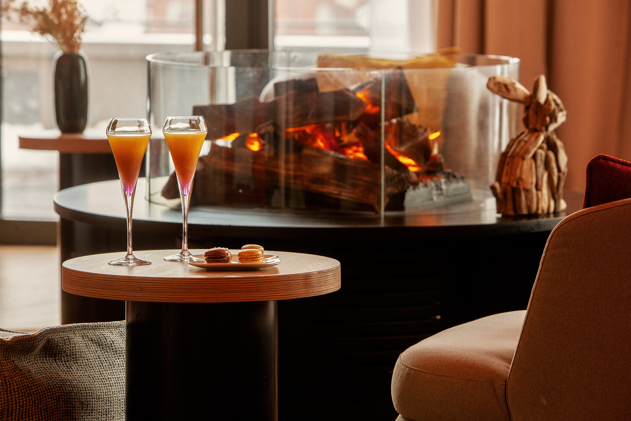 Le Sommet Collection Exclusive Salon Bar