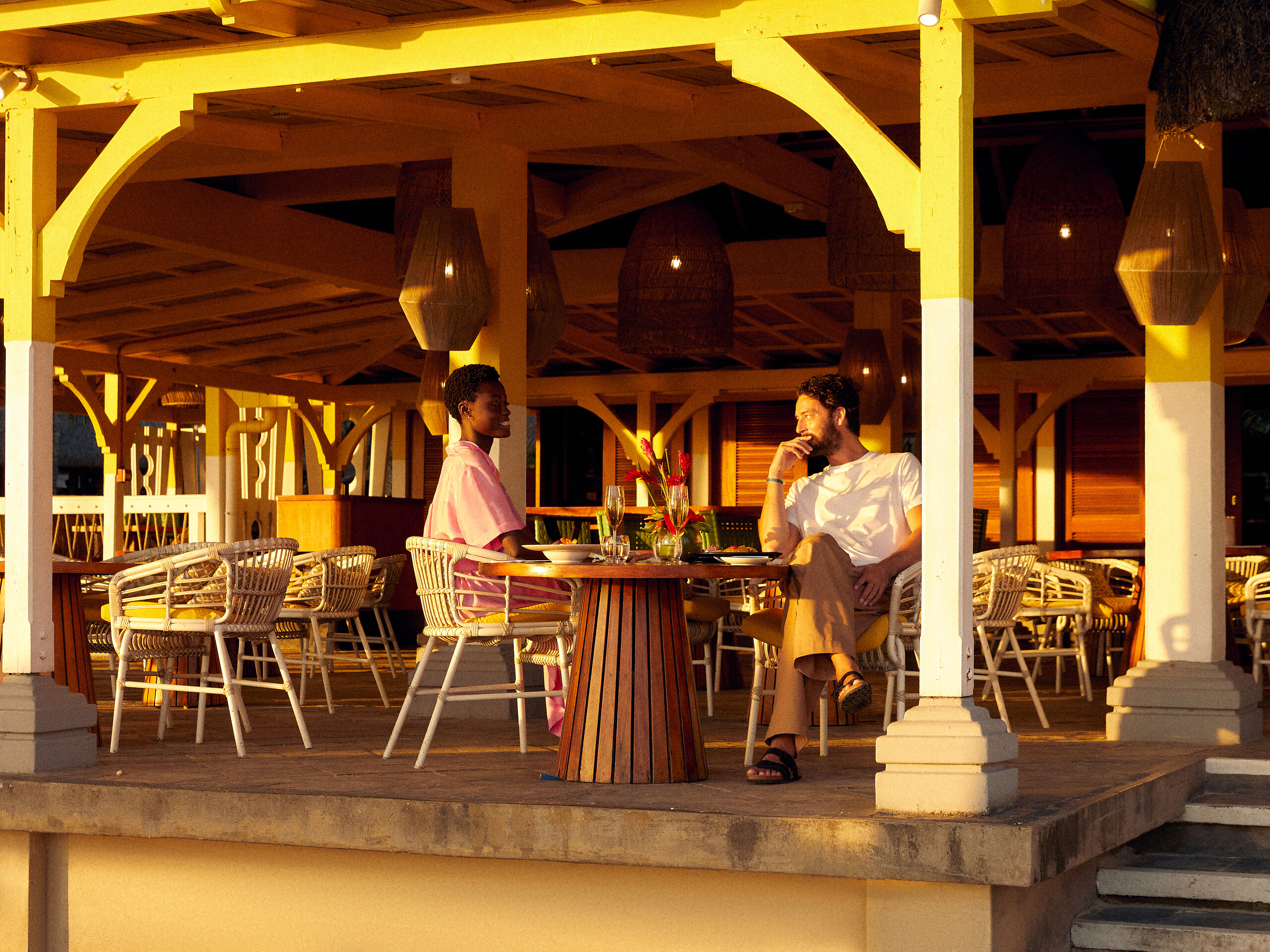 Alma Beach Lounge