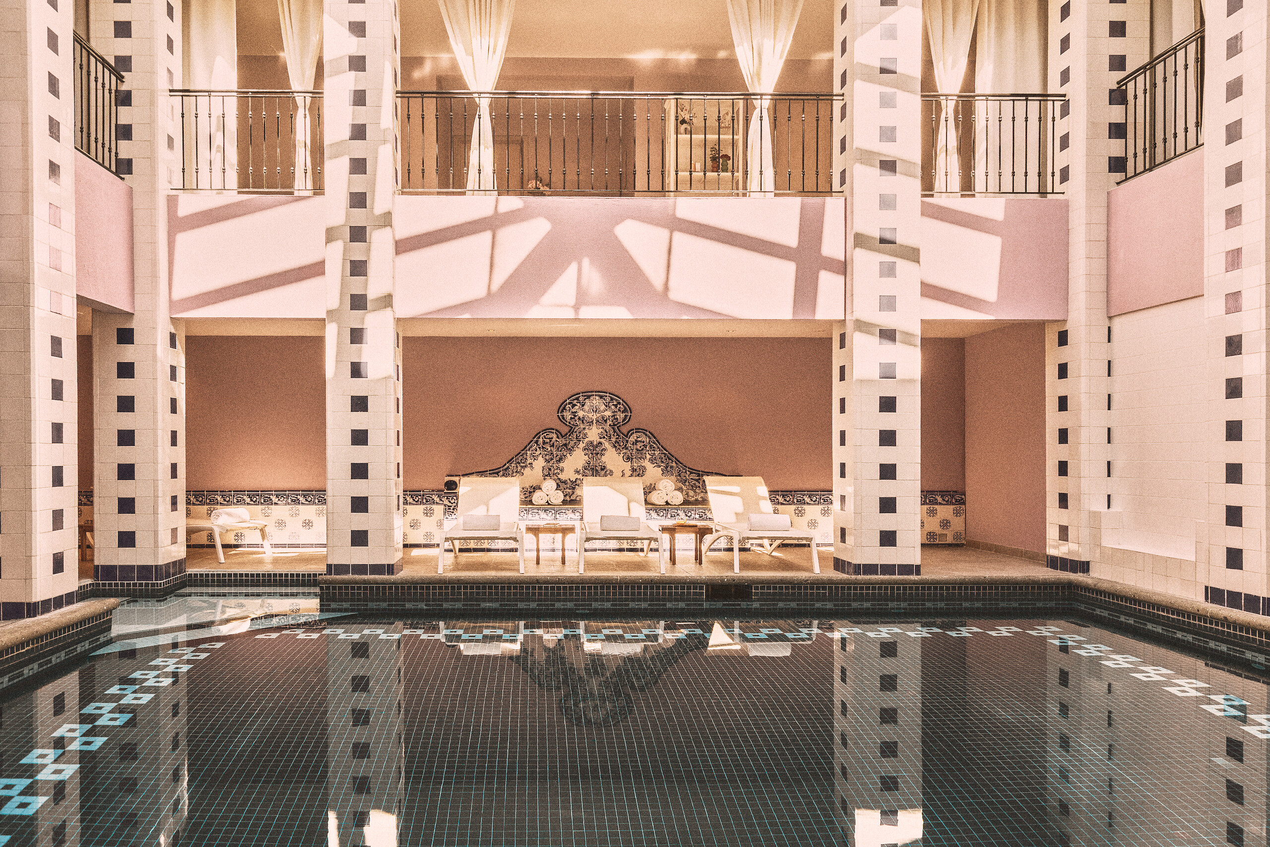 Club Med Spa Pool