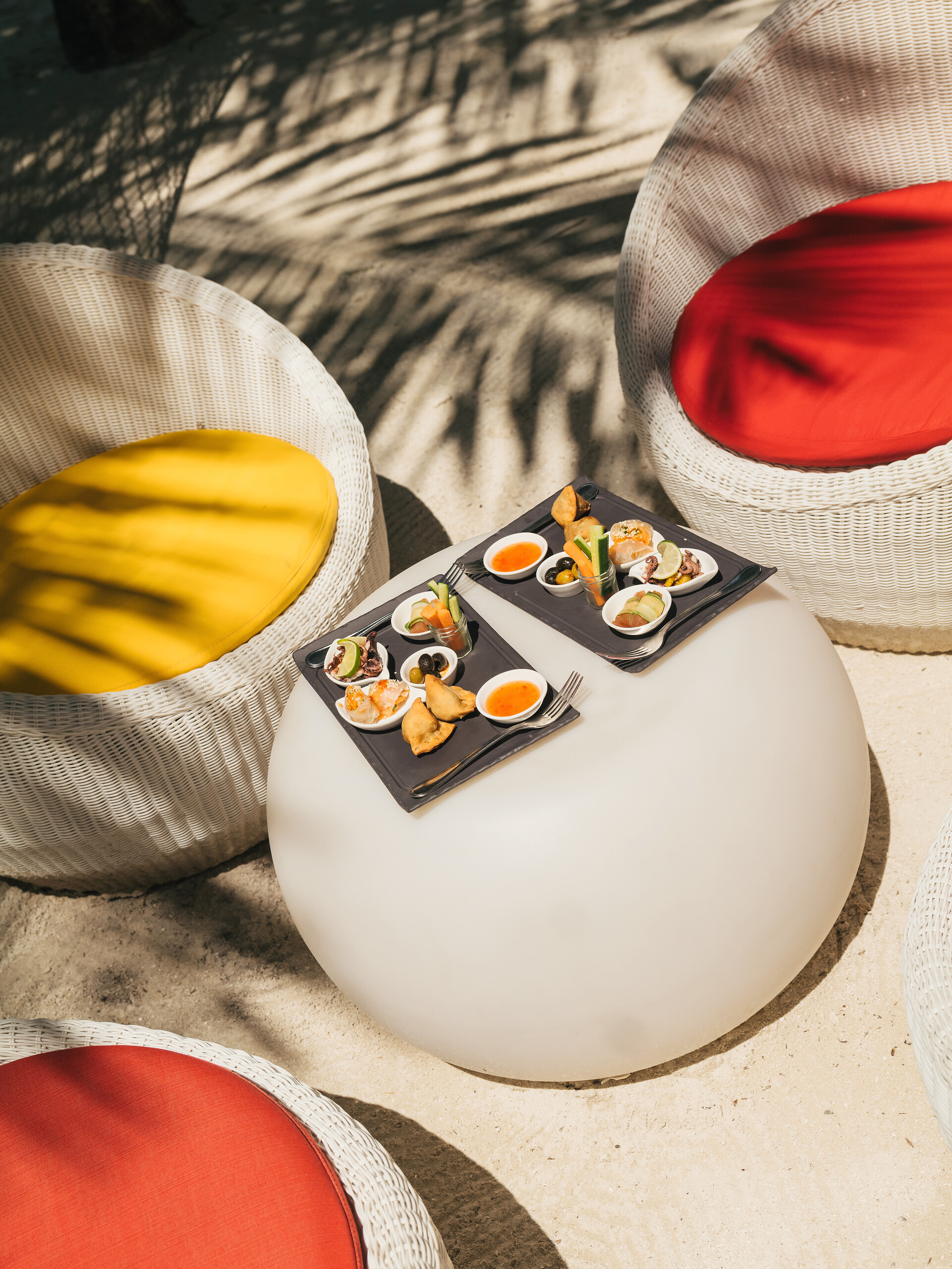 The Manta Exclusive Collection Beach Bar