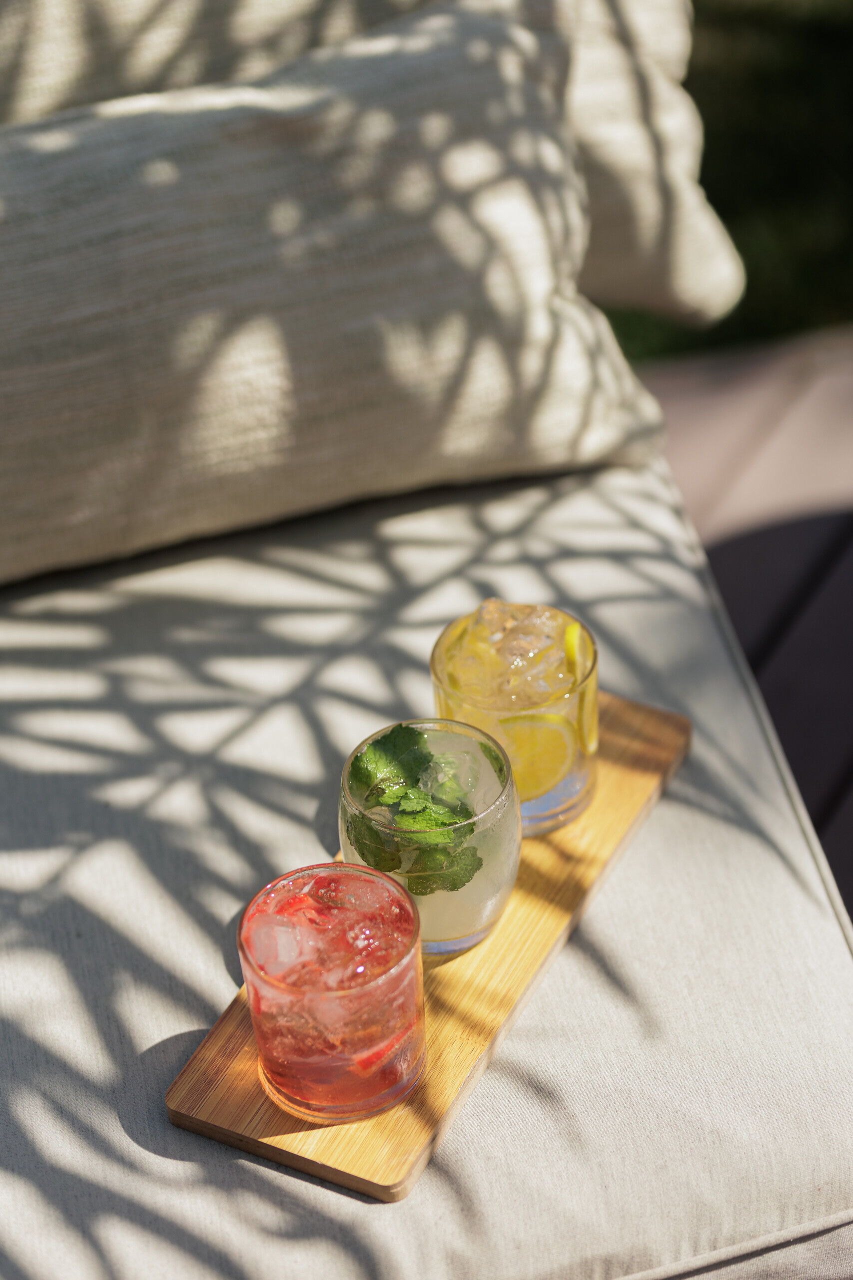 Zen Pool Bar