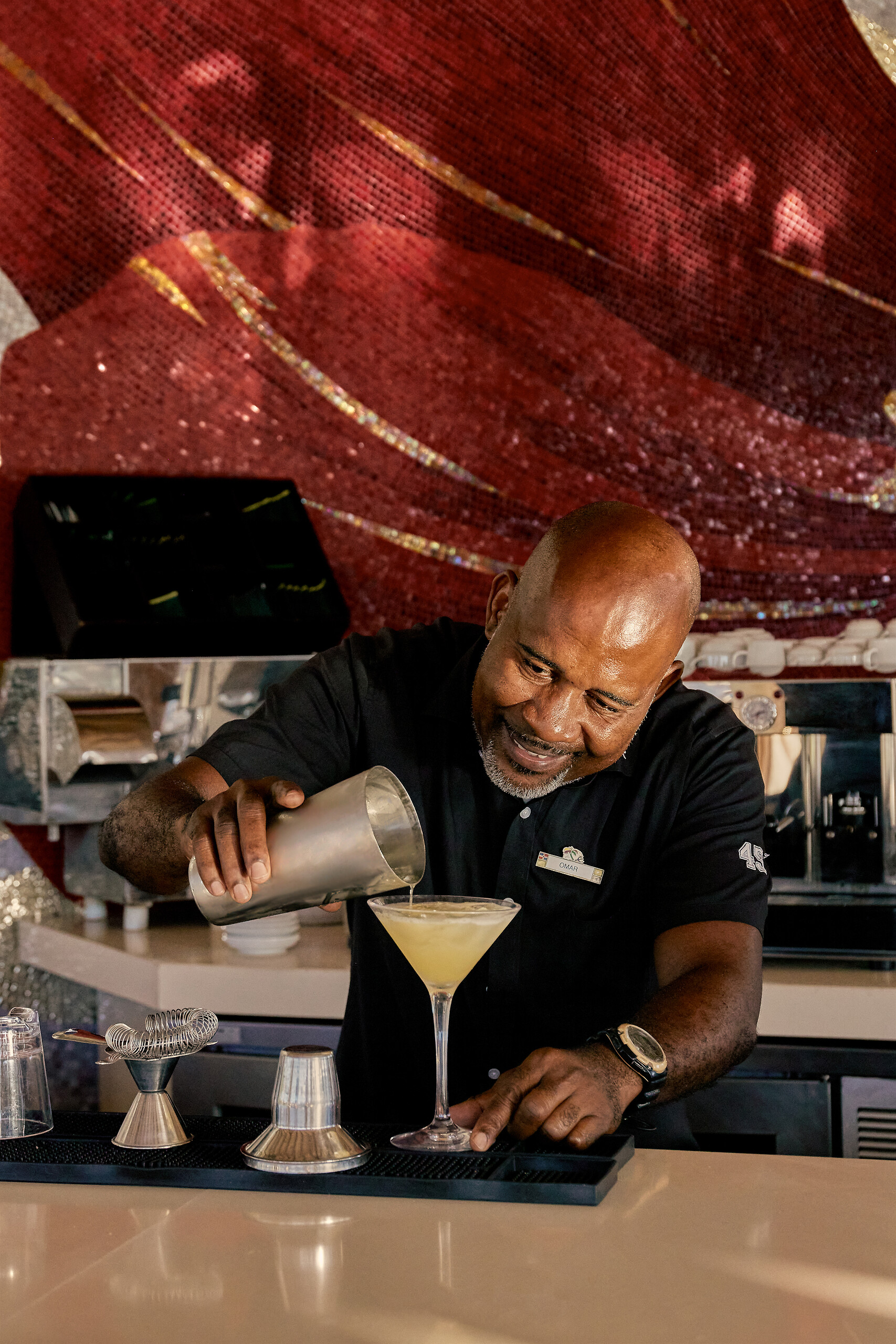 Hibiscus Bar & Lounge