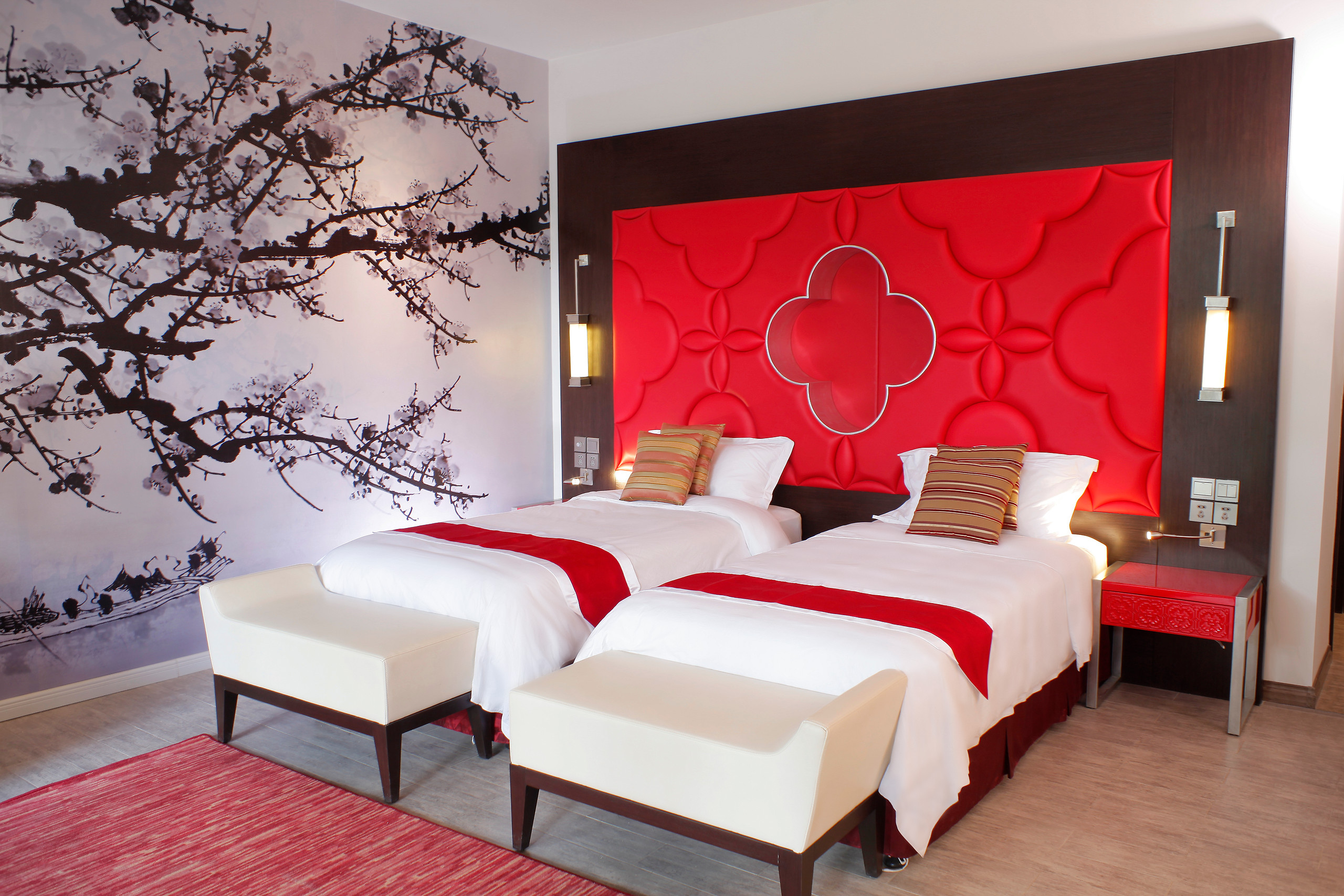 Interconnecting Superior Rooms