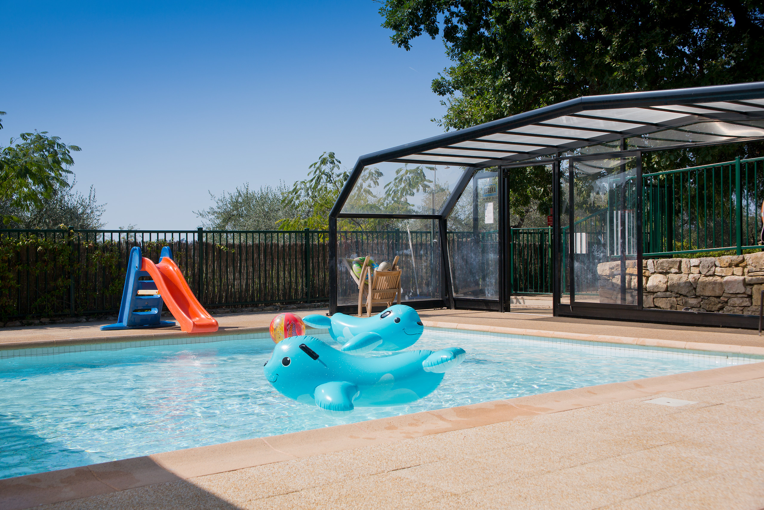 Children swimming pool