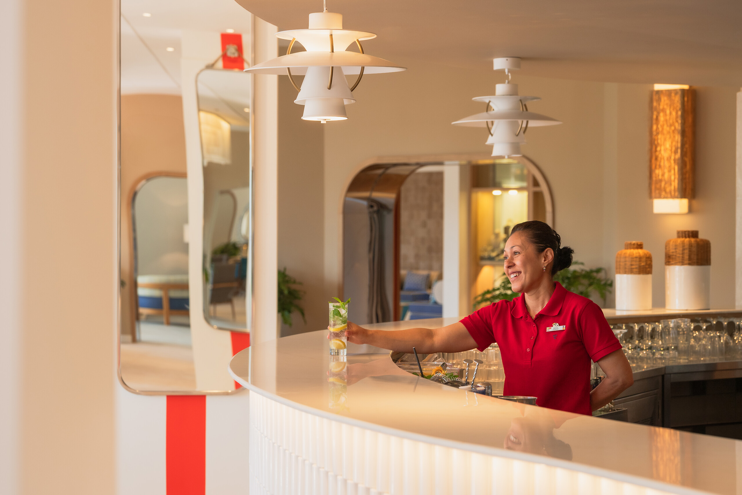 Lalezar Bar - Hotel