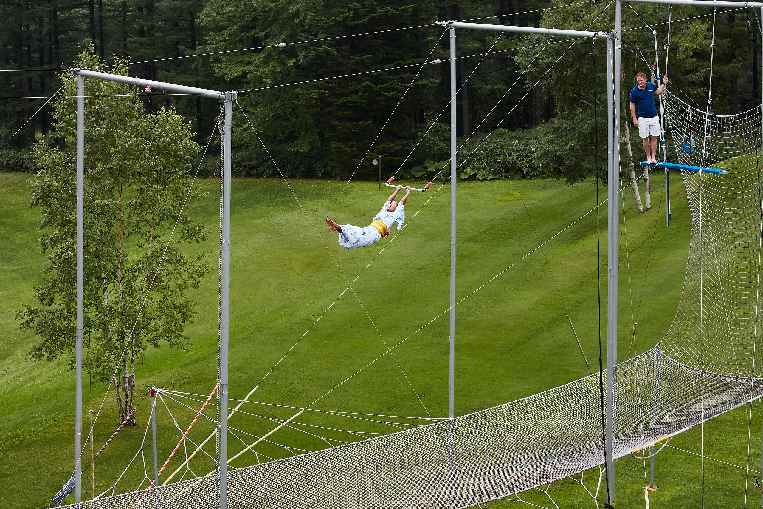 Flying trapeze group lessons